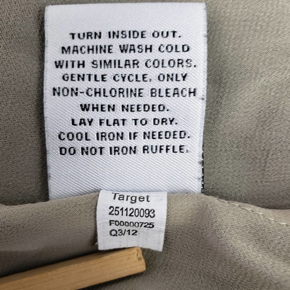 Robert Rodriguez Target Neiman Marcus Ruffle Front Blouse/Top ~ Size Medium - Picture 9 of 9